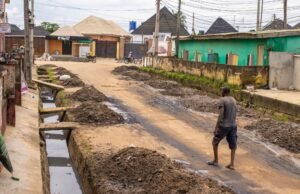 Mosan Okunola Begins Rehabilitation of BS Streets to Improve Road Connectivity