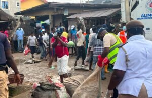 Sanitation Exercise: Alimosho Chairman reiterates warning against Illegal Refuse Dumping