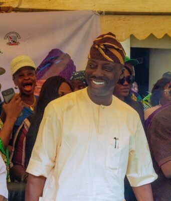 Ejigbadero Reaffirms Commitment to Good Governance, Security at Executive Council Meeting